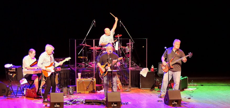 The Intruders Rocked HSV Woodlands Auditorium ⋆ Hot Springs