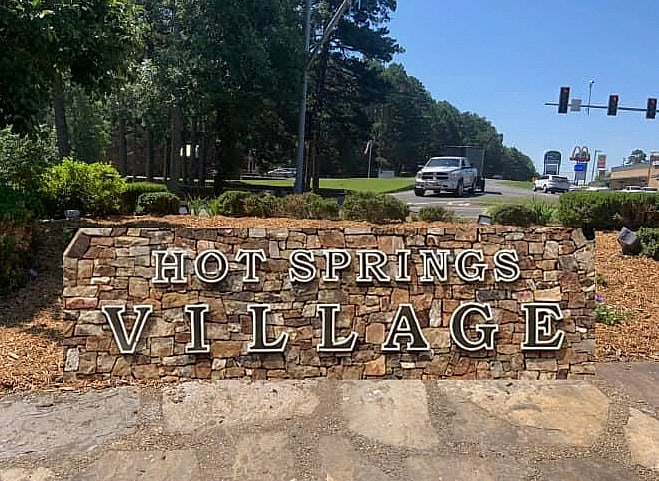 Lower Profile West Gate Sign? – Hot Springs Village