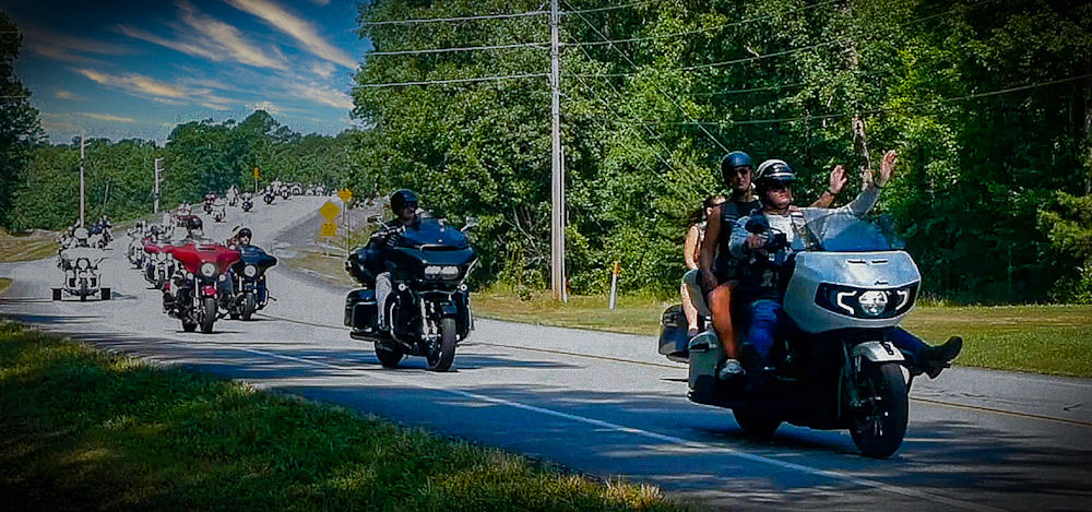 Defenders Motorcycle Riders Appreciate Villagers’ Support