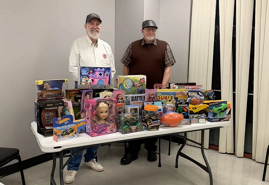 Sons of Confederate Vets Donate to Christmas Toy Drive