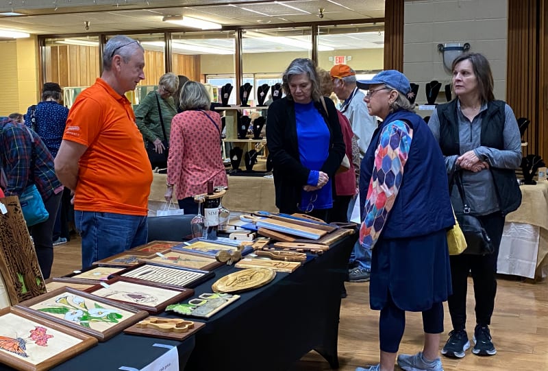 HSV POA Hosts Successful Arts and Crafts Show ⋆ Hot Springs Village Gazette