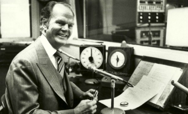 Remembering Paul Harvey broadcasting in 50s