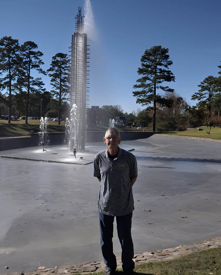 Hot Springs Village Announces West Gate Fountain Back in Service 3