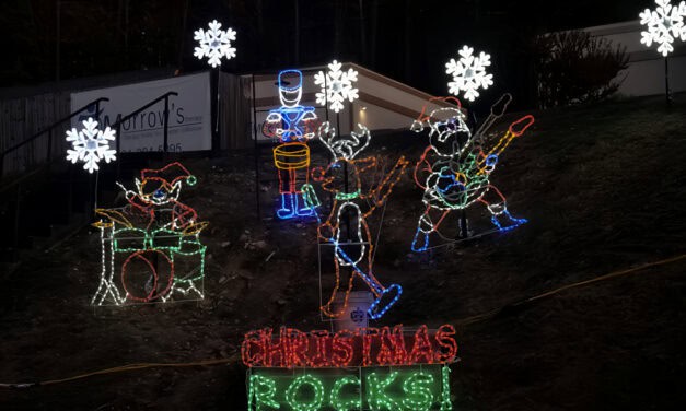 Hot Springs Village Sparkles: An Unforgettable Holiday Illumination